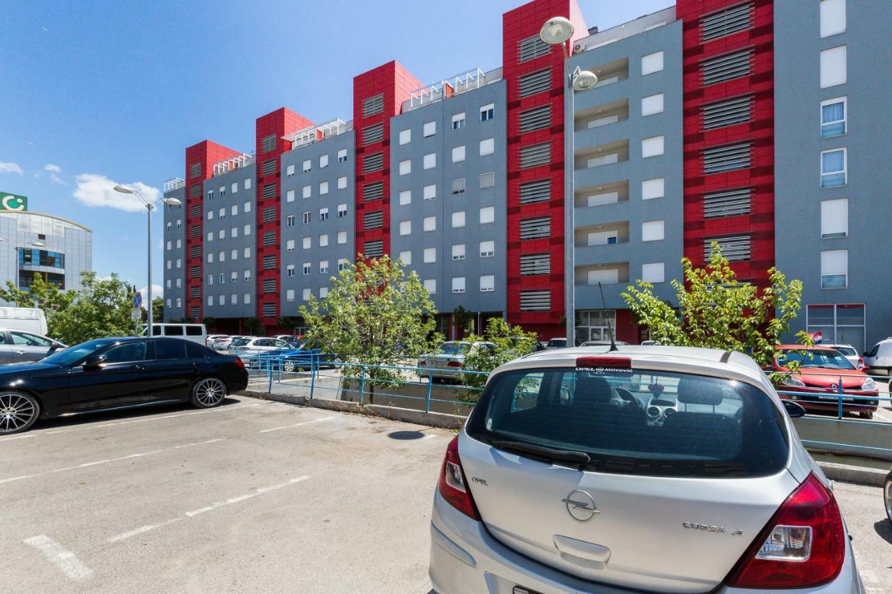 Apartment Pavic - Private Parking Zadar Buitenkant foto