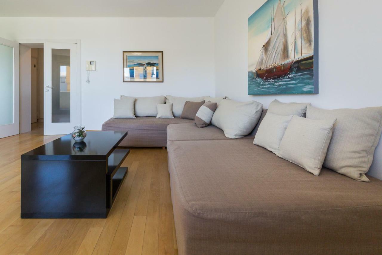 Apartment Pavic - Private Parking Zadar Buitenkant foto