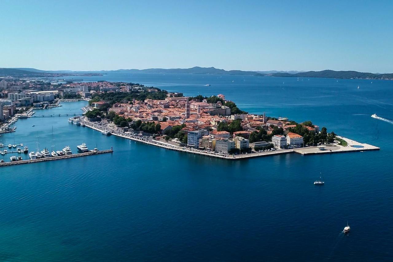 Apartment Pavic - Private Parking Zadar Buitenkant foto
