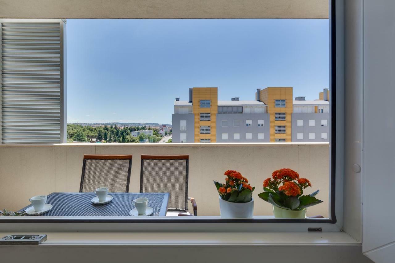 Apartment Pavic - Private Parking Zadar Buitenkant foto