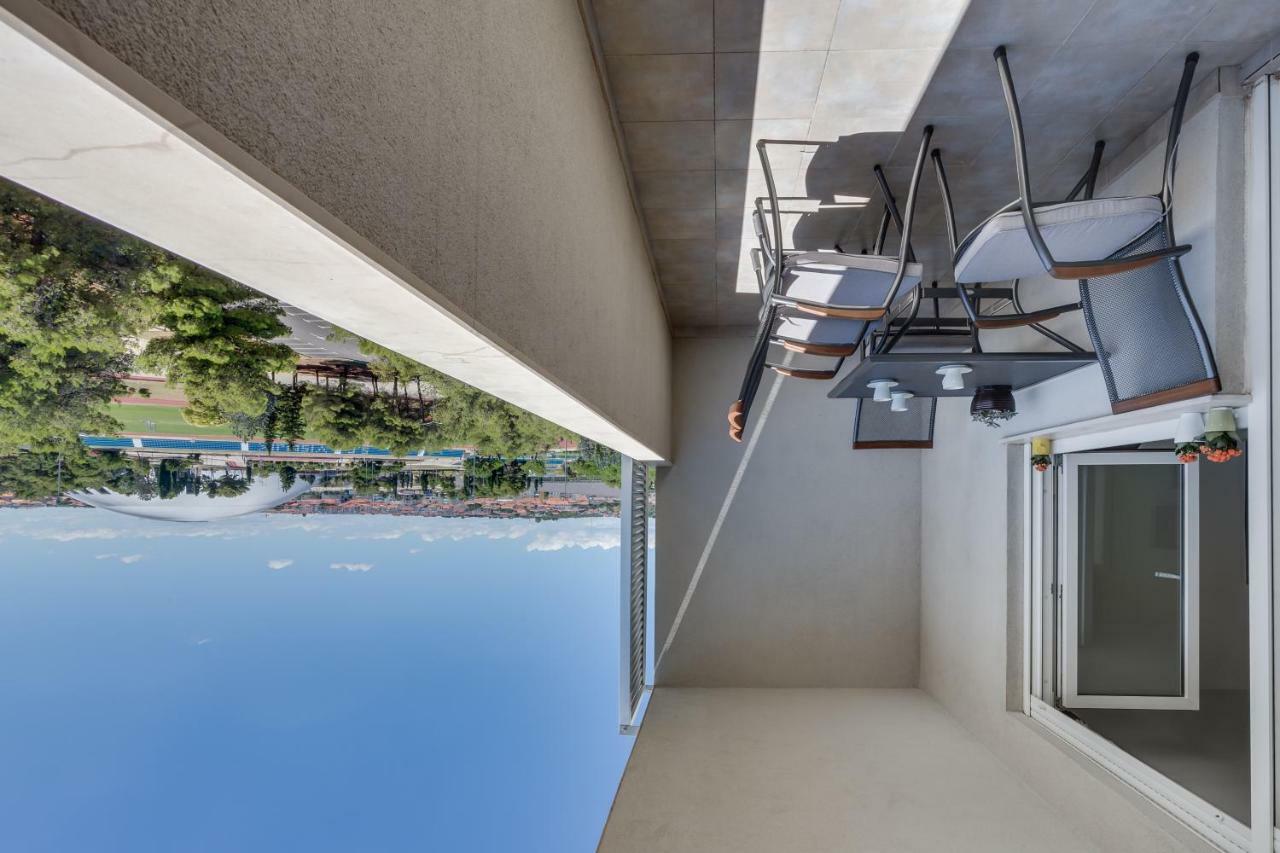 Apartment Pavic - Private Parking Zadar Buitenkant foto
